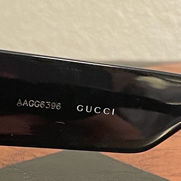 GUCCI Black frame w/ Pink Crystal GG Monogram Sunglasses w/o case - Picture 6 of 7